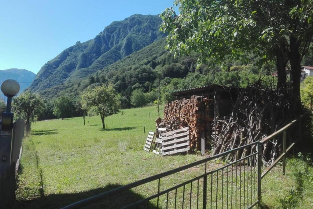 House Campi Lejlighed Riva del Garda Eksteriør billede